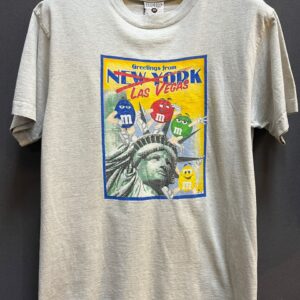 M&M GREETINGS FROM NEW YORK LAS VEGAS GRAPHIC T-SHIRT