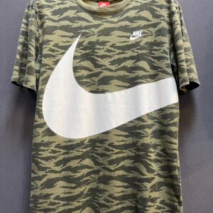 NIKE SPORTSWEAR AOP SWOOSH CAMO T-SHIRT