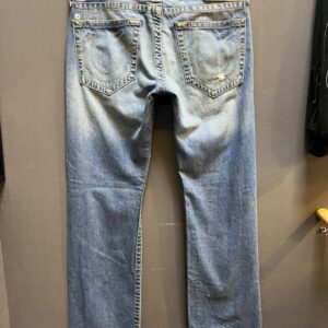 TRUE RELIGION BLUE WASH STRAIGHT-LEG JEANS - Image 3