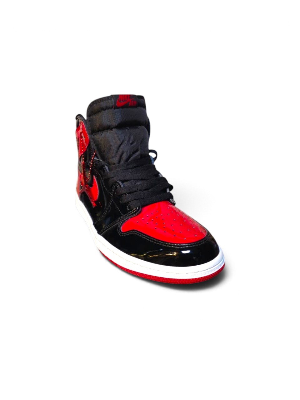 Air Jordan 1 Retro High OG “Bred Patent” - Image 2