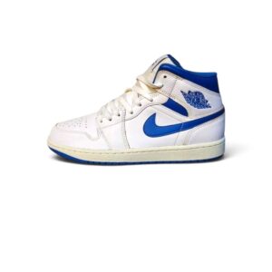 Air Jordan 1 Mid SE