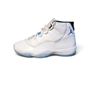 Air Jordan 11 Retro “Legend Blue”